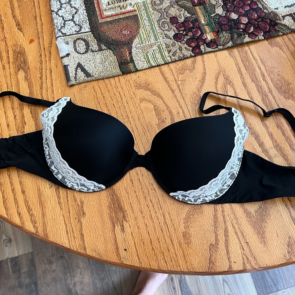 Victoria’s Secret Demi bra